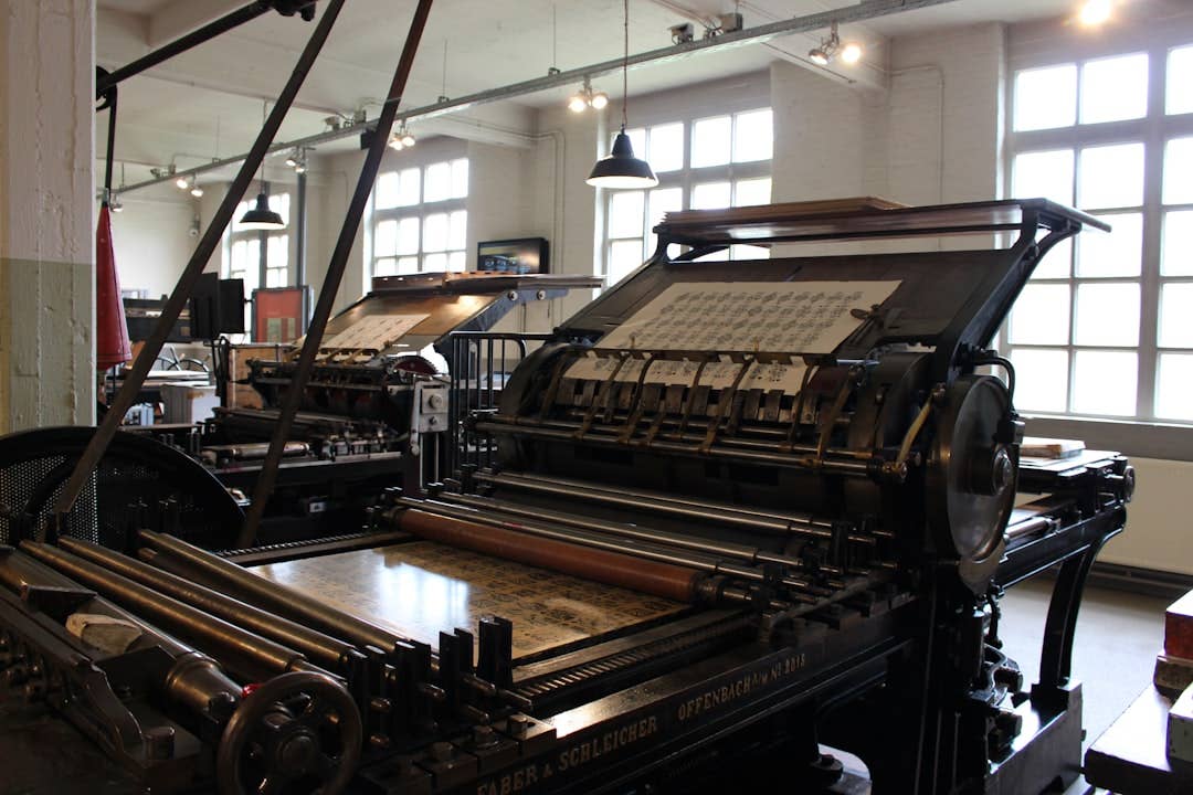 Tracing the Evolution of Mass Media - Owlcation