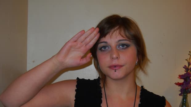 American Sign Language: ASL Colors - Owlcation